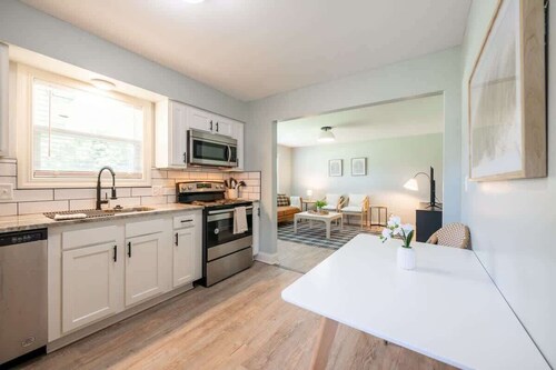 Stylish 2BR Indy Retreat with Private Backyard