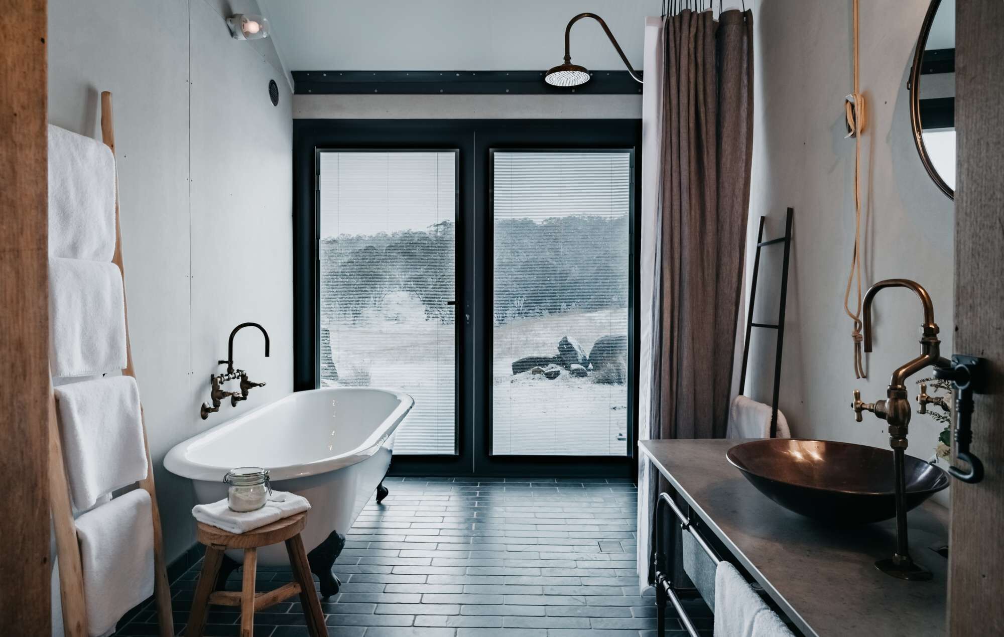 Bathtub, hair dryer, towels