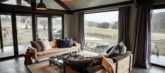 + MOUNTAIN TRANQUILITY + Fireplace + PETS WELCOME