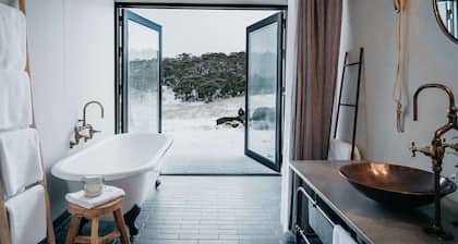 + MOUNTAIN TRANQUILITY + Fireplace + PETS WELCOME