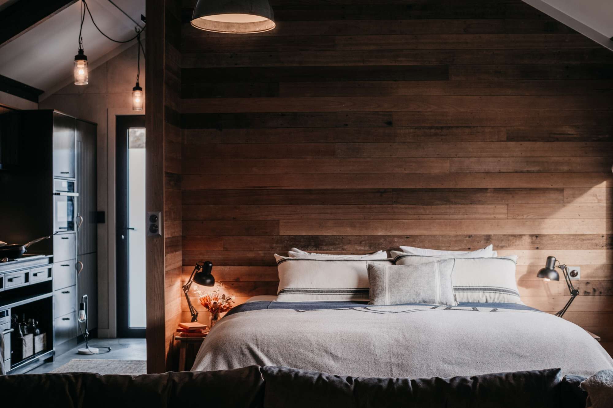 1 chambre, bureau, fer et planche à repasser, Wi-Fi