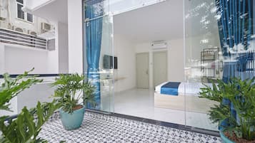 Deluxe-Doppelzimmer | Schreibtisch, Verdunkelungsvorhänge, kostenloses WLAN, Bettwäsche