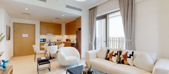 Premium 1 Bed with Skyline Views I Creek Harbour