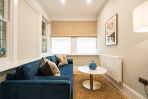 Family Suite with Garden View | Living area