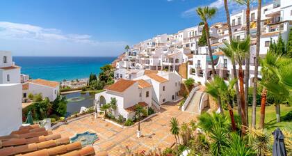 Capistrano Playa 715 by Casasol