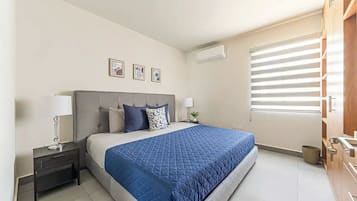 2 bedrooms, iron/ironing board, WiFi (free), bed sheets
