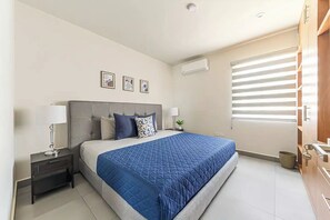 3 quartos, ferros/tábuas de passar roupa, Wi-Fi de cortesia