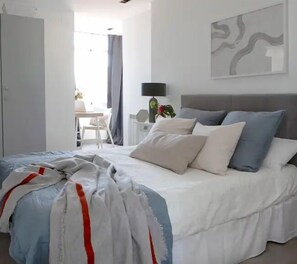 2 makuuhuonetta, silitysrauta/-lauta, Wi-Fi