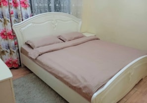 Luxury Suite | Desk, free WiFi - Hotel Eurasia (Almaty)