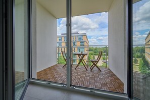 Apartamento, 2 quartos, sacada | Sacada