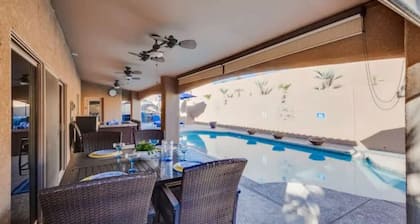 HavaCabana Pool | Spa | Games | Lake View | Garage