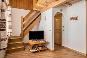 Interior - Apartment 'Appartamento Cinzia' with Mountain View (Moena)