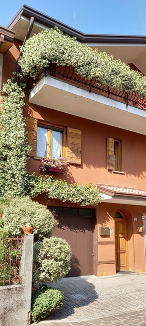 Exterior detail - Holiday Home 'Alle Porte Del Palar' with Mountain View and Balcony (Trasaghis)