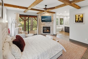 Room - Luxury 6 bedroom retreat located on the Bear Mountain Golf Course! Central A/C! PET FRIENDLY!  Movie Theater! Pool Table! HOT TUB! (Big Bear Lake)
