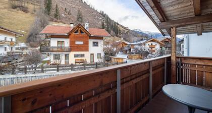 Ferienwohnung 'Speckign 4' mit Bergblick, Balkon und WLAN