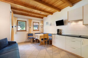 Interior - Apartment 'Speckign  1' with Mountain View, Balcony and Wi-Fi (Ahrntal)