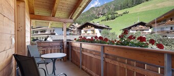 Apartment 'Speckign  1' with Mountain View, Balcony and Wi-Fi