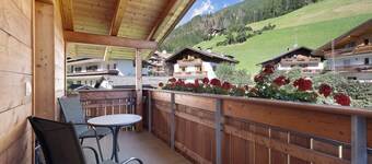 Apartment 'Speckign  1' with Mountain View, Balcony and Wi-Fi