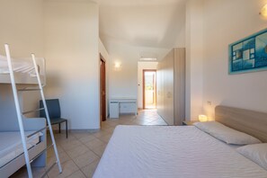 1 bedroom, bed sheets - Holiday Apartment "Cocco" with Shared Pool, Private Terrace & Balcony (loiri porto san paolo)
