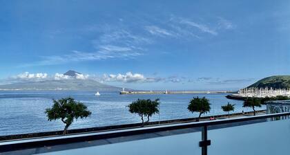 Apartment 'Ladomar Matriz' with Sea View, Private Terrace and Wi-Fi