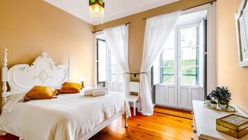 3 chambres, fer et planche à repasser, Wi-Fi gratuit, draps fournis