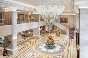 Lobby - The Plaza Doha, LXR Hotels & Resorts (DOHA)