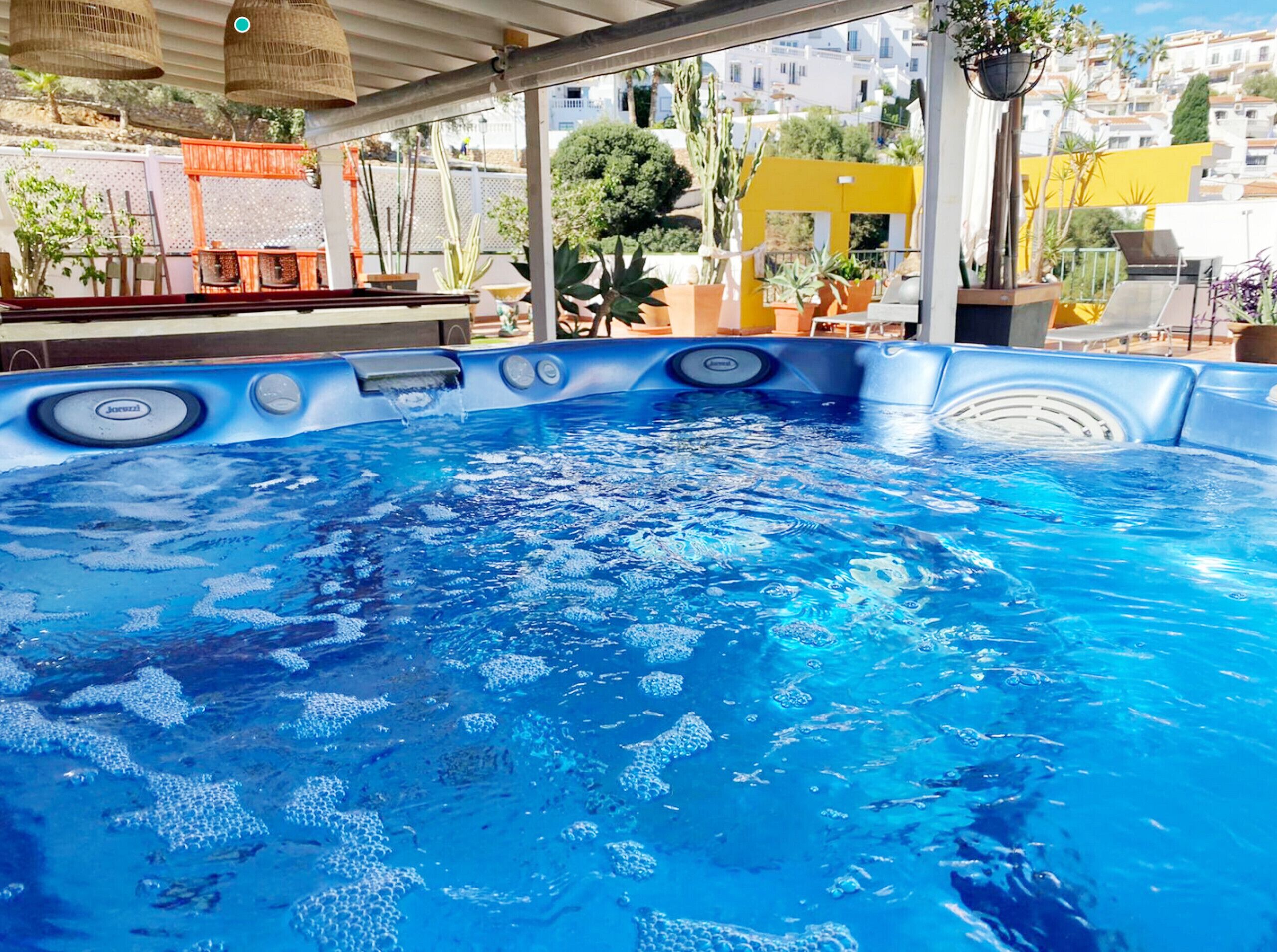 Baignoire à remous extérieure