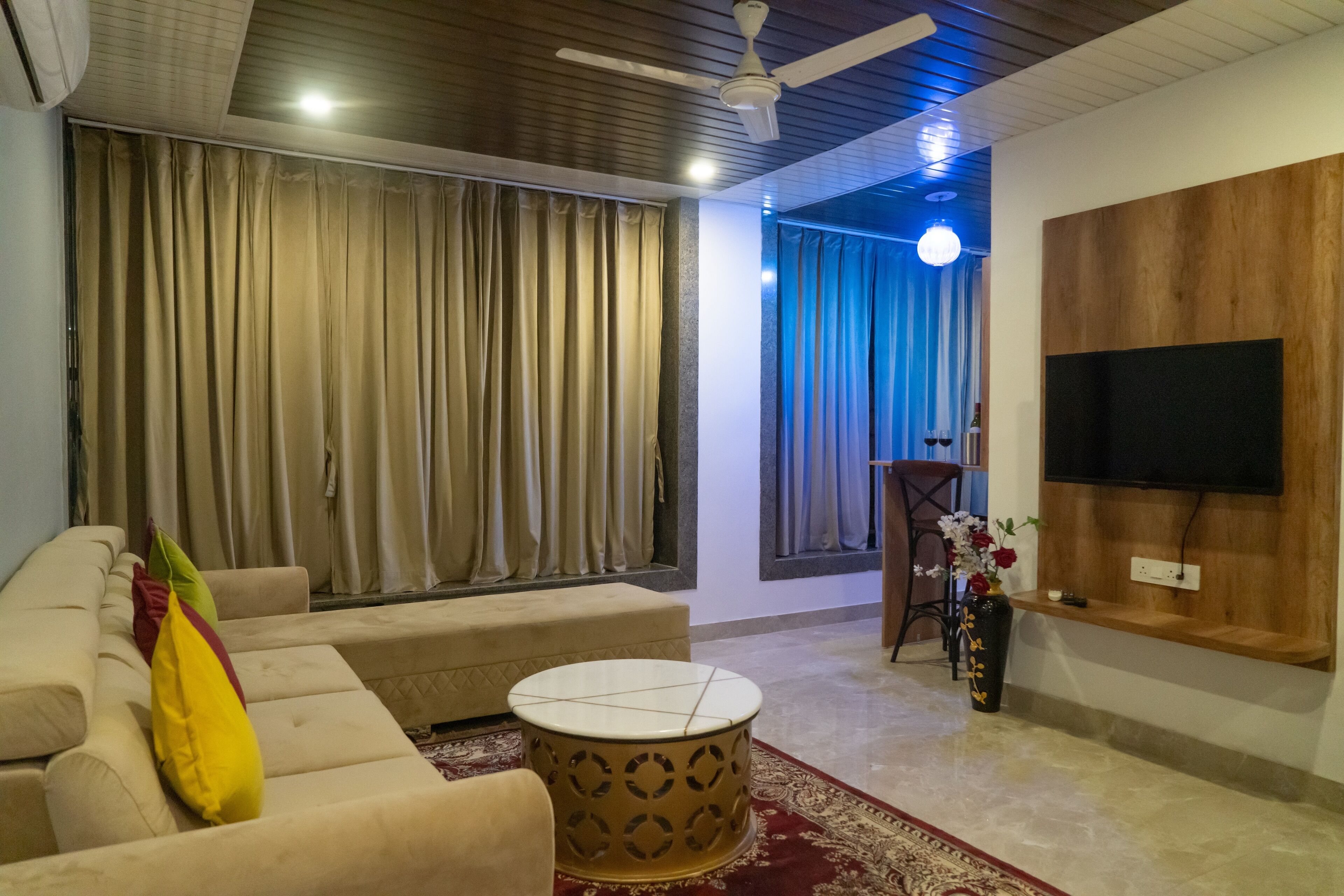 Foto - Pax Hotel Grand Blue 3 min walk from Udaipur city Railway Station