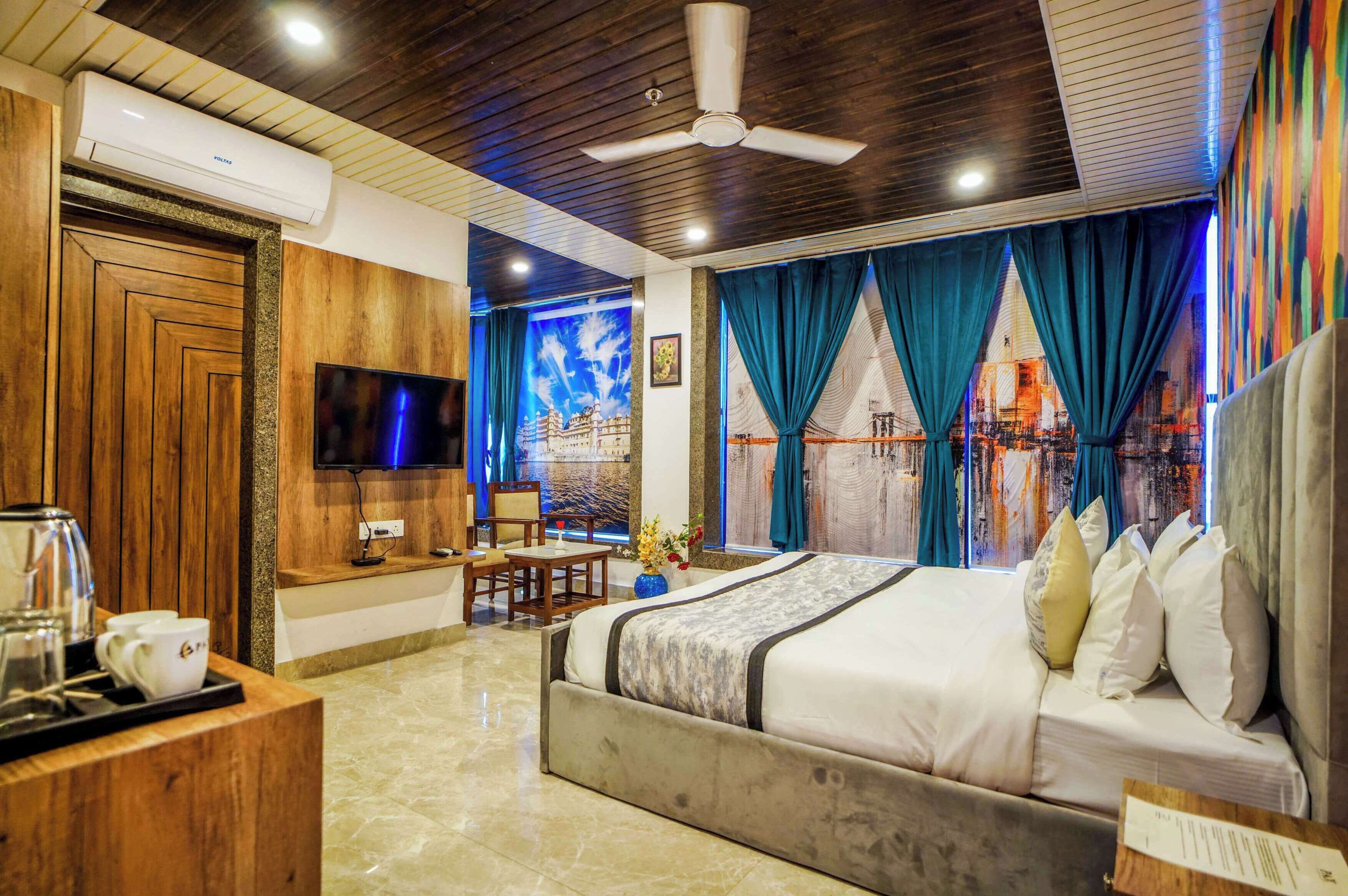 Foto - Pax Hotel Grand Blue 3 min walk from Udaipur city Railway Station