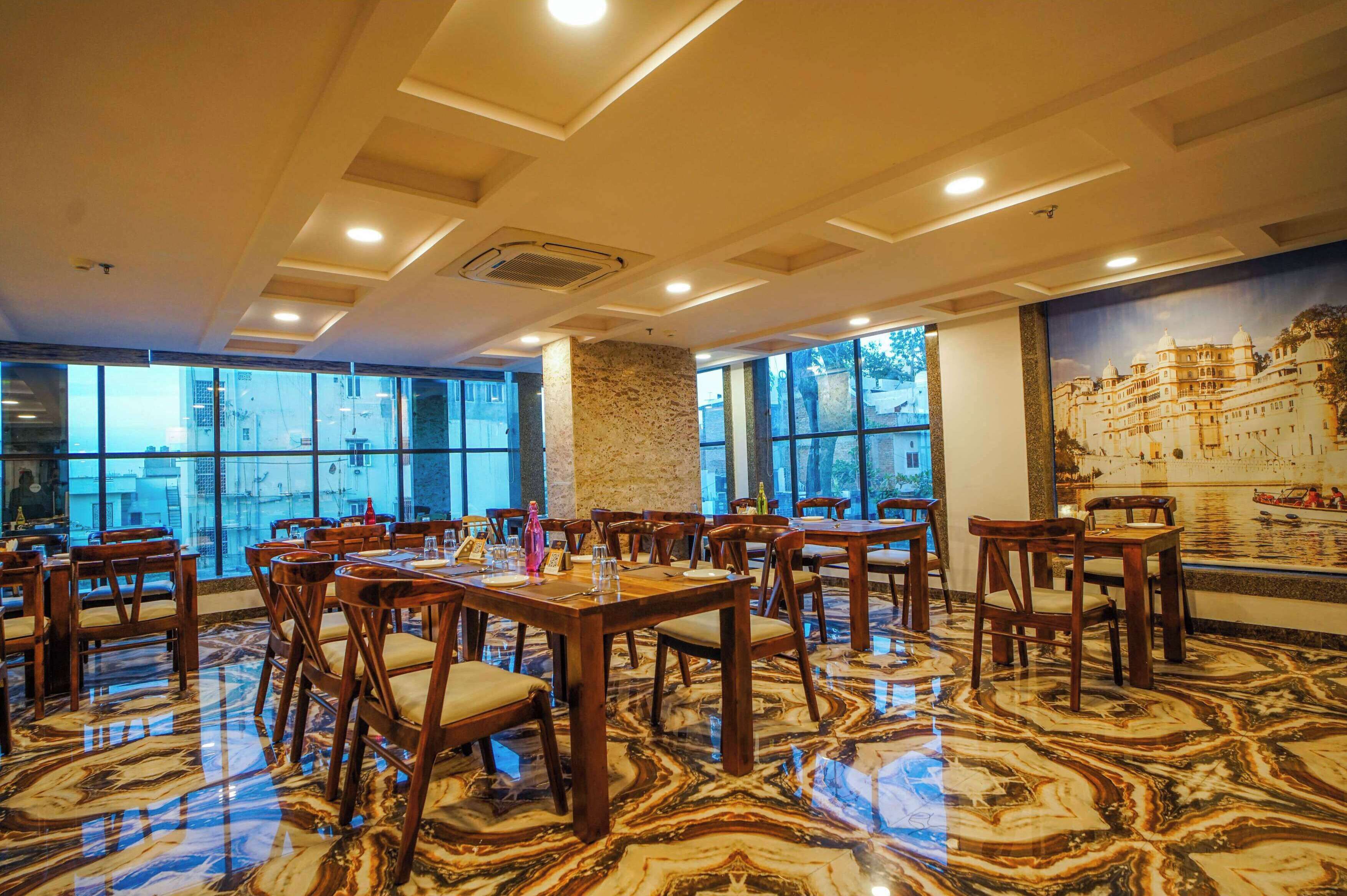 Foto - Pax Hotel Grand Blue 3 min walk from Udaipur city Railway Station