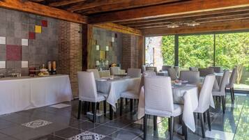 Colazione a buffet inclusa, servita tutte le mattine