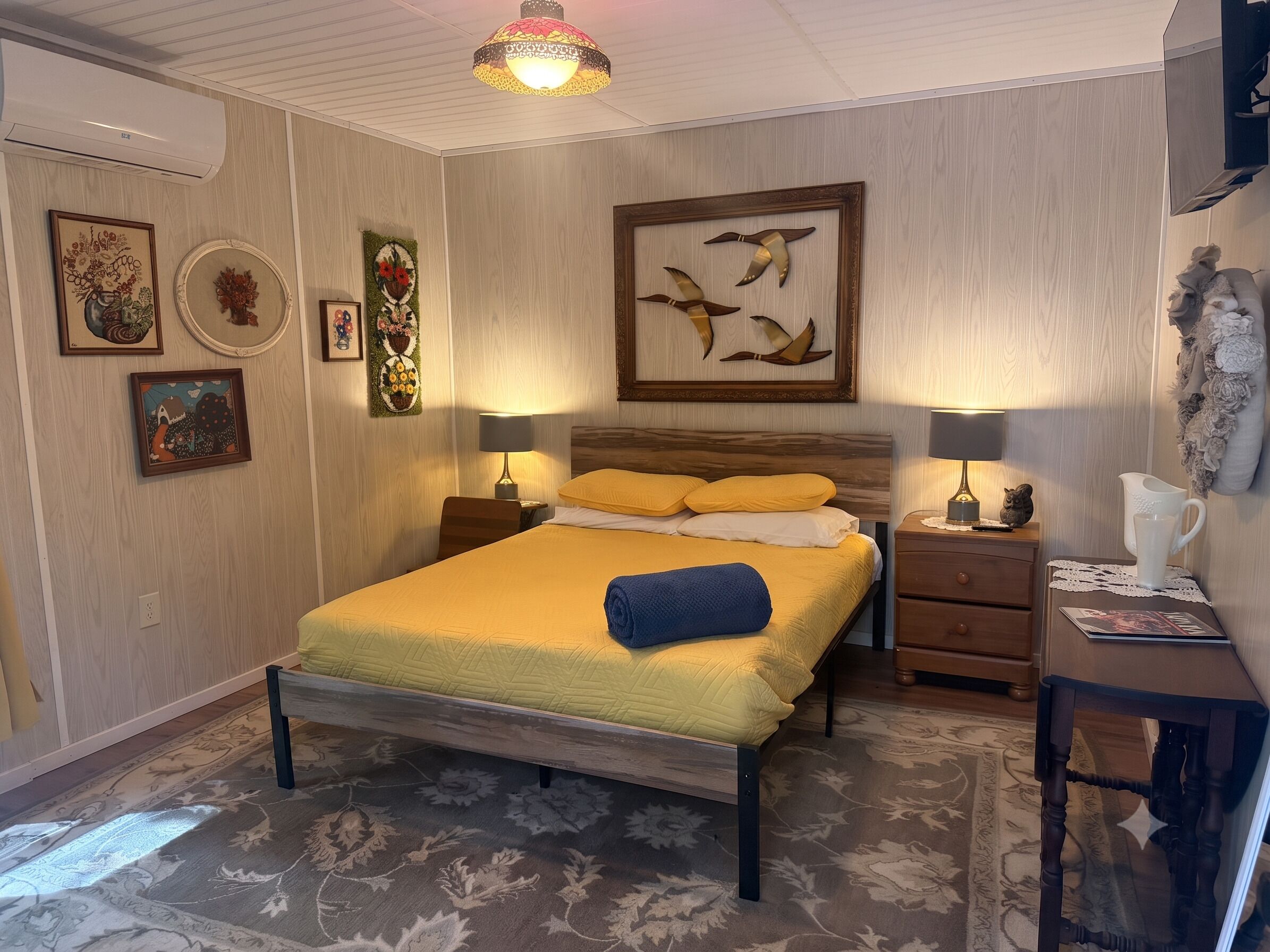 2 bedrooms, iron/ironing board, WiFi (free), bed sheets