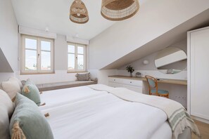 1 soverom, skrivebord, strykejern/-brett og wi-fi