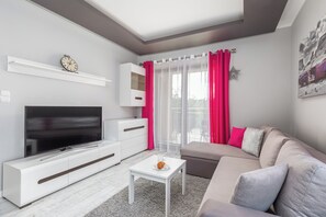 Apartment, 1 Bedroom, Balcony | Living room - Osiedle Słoneczne 18 by Renters (Kolobrzeg)