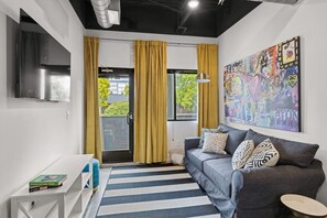 TV, offices