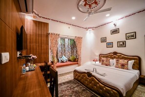 Habitació superior | Planxa i posts de planxar i wifi gratuïta 