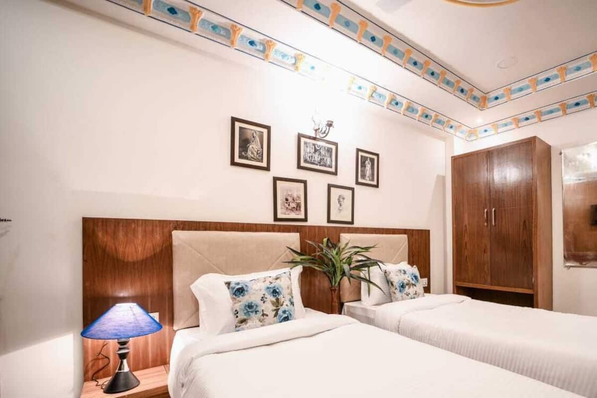 Habitación Grand con 2 camas individuales | 1 habitación, tabla de planchar con plancha y wifi gratis