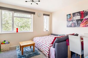 Hus | 2 sovrum, strykjärn/strykbräda, gratis wi-fi och sängkläder
