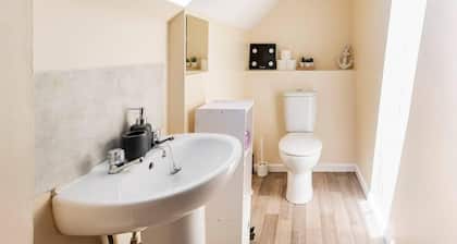 Cosy Milton Keynes Retreat With 2 Bedrooms