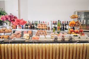 Daily continental breakfast for a fee
