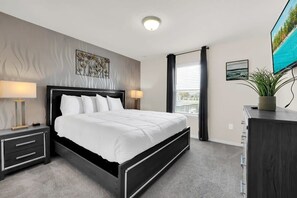 7 bedrooms, iron/ironing board, WiFi, bed sheets