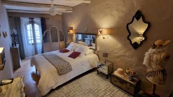 1 habitación, wifi gratis y ropa de cama