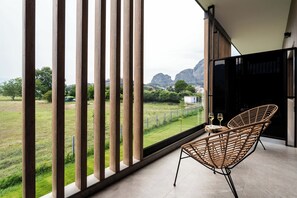 Terrace/patio - Mirabilis Boutique Hotel  (Kalabaka)