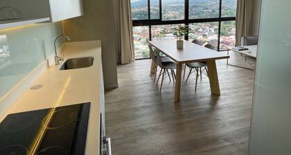 Luxurious Suite with Breathtaking Views -Your Costa Rican Dream Getaway!