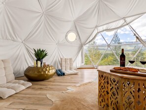 Movie night or morning yoga. Pour the wine or roll out the mat. The Geo Dome never judges which one you choose.