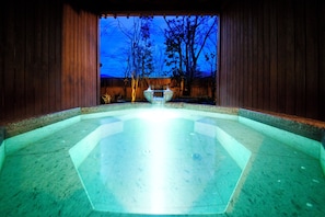 Hot springs - Kanazawa YuOnsen Hyakurakusou (Kanazawa)