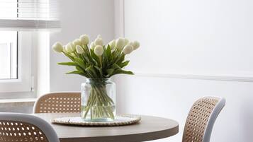 Comfort Apartment | In-room dining