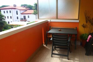Outdoor dining - Holiday apartment mit Klimaanlage (Bibione)