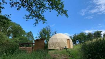 Exclusive Cabin