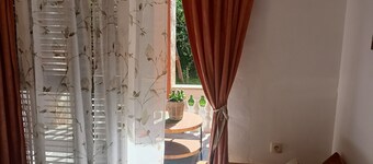 Farm "Happy chicken" 